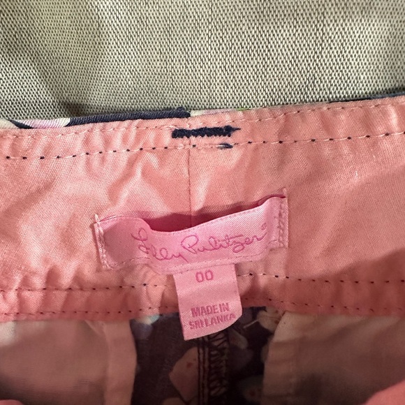 Lilly Pulitzer 00 Callahan Foxy Foxglove Chino Shorts Floral Flat Front Pockets - Picture 3 of 4